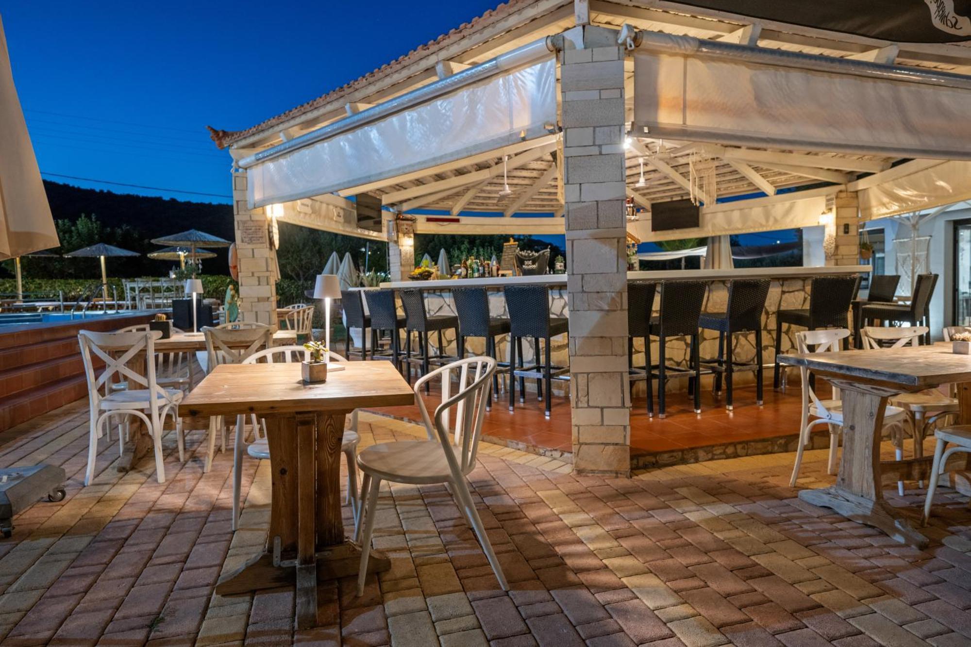 Nikos Apartments Sztalída Kültér fotó